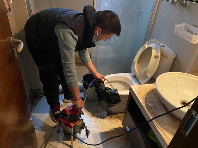 嫩江马桶疏通-疏通下水道