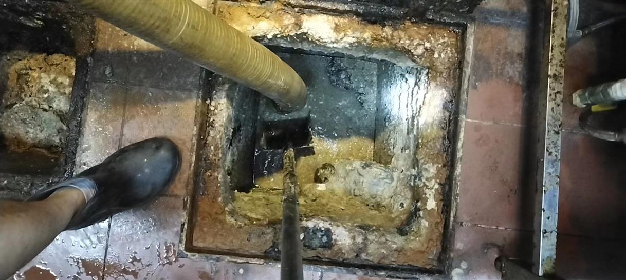 嫩江化油池清理-污水池清掏