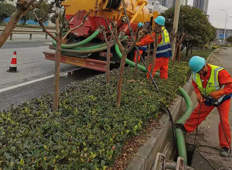 嫩江市政管道清淤